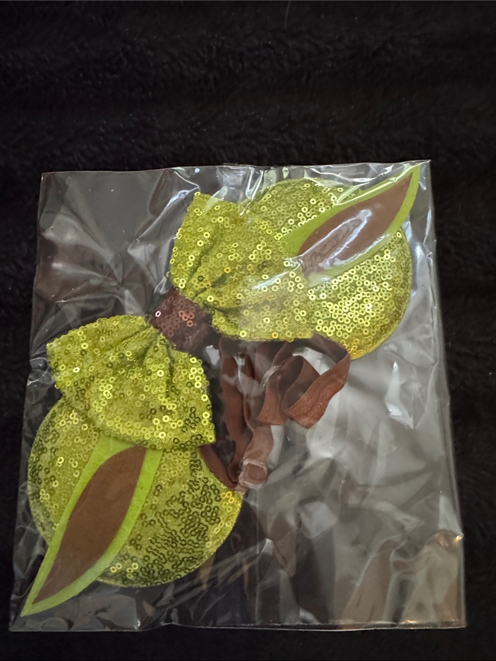 NIP Cute Alien Baby Grogu Baby Yoda Sequin Mouse Ears Halloween Star Wars